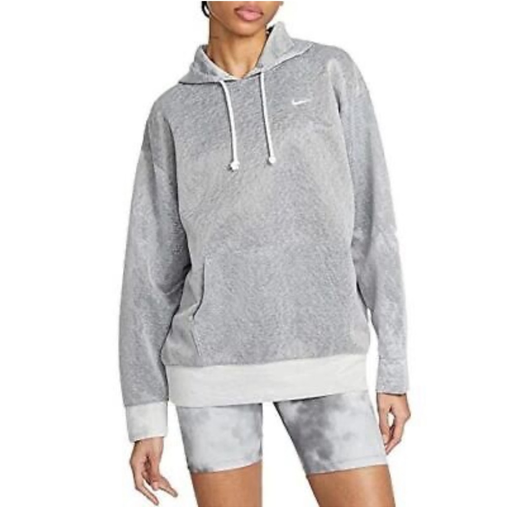 NWT Nike Icon Clash Women's Pullover Training Hoodie - Medium - Oversized